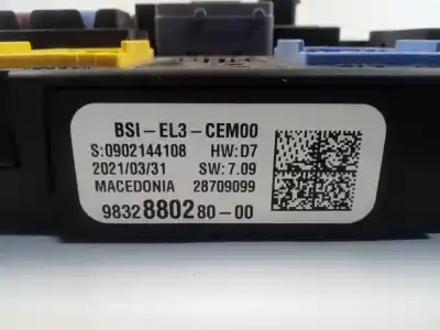 Second-hand car spare part fuse box unit for opel combo cargo (e) 1.5 cdti dpf oem iam references 9832880280  