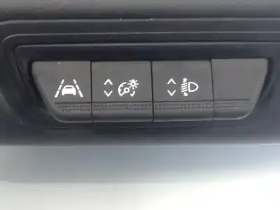 Second-hand car spare part multifunction switch for renault captur ii 1.0 tce oem iam references 259803780r