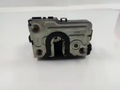 Peça sobressalente para automóvel em segunda mão fechadura da porta traseira esquerda por dacia duster adventure referências oem iam 