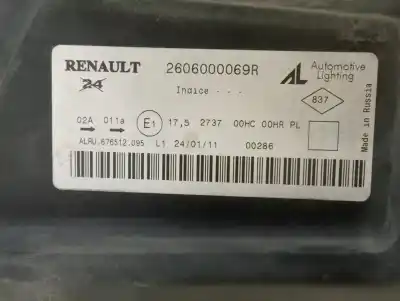 Second-hand car spare part left headlight for dacia duster adventure oem iam references 2606000069r  