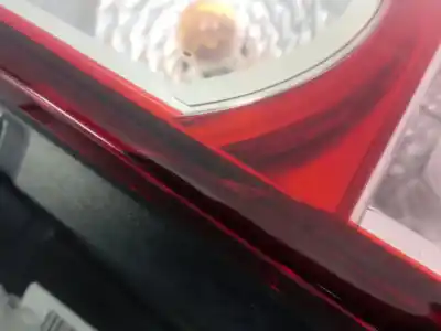 Second-hand car spare part right tailgate light for dacia duster adventure oem iam references 265500033r  