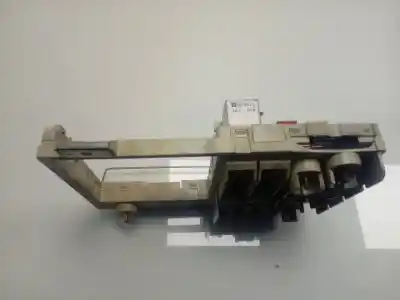 Pezzo di ricambio per auto di seconda mano scatola relè/fusibili per man tga 18.xxx (2000) fg / bb   (e3/e4) xl 480 cv / 353 kw riferimenti oem iam 896071  