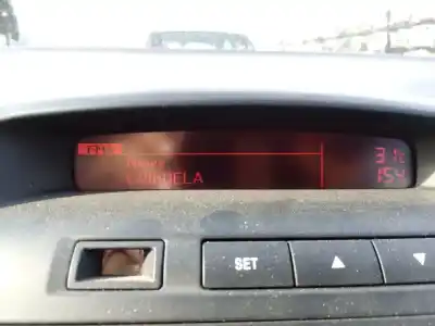 Second-hand car spare part multifunction display for kia cee´d active oem iam references 957101h700