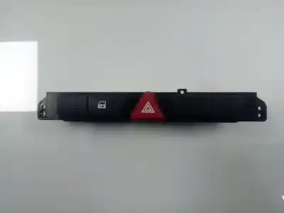 Second-hand car spare part hazard warning lights for kia cee´d active oem iam references 202006302