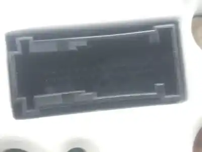 Pezzo di ricambio per auto di seconda mano pannello degli strumenti per mercedes-benz clase ml (bm 163) 270 cdi (163.113) 163 cv / 120 kw riferimenti oem iam a1635409511  