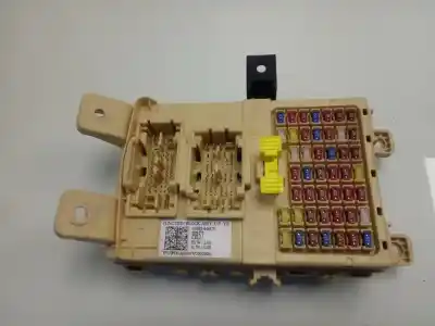 Peça sobressalente para automóvel em segunda mão caixa de fusíveis e relés por kia stonic (ybcuv) 1.0 tgdi cat referências oem iam 91955h8570