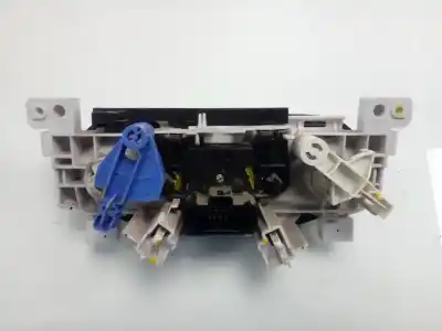 Peça sobressalente para automóvel em segunda mão comando de sofagem (chauffage / ar condicionado)  por dacia duster adventure referências oem iam t1001639u  
