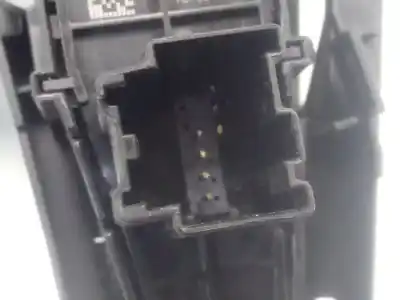 Second-hand car spare part central console trim for ford focus lim. black&red oem iam references f1eba044c82  