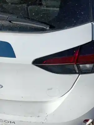 Piesă de schimb auto la mâna a doua lampã interior dreapta spate pentru opel corsa f design & tech referințe oem iam 90194155