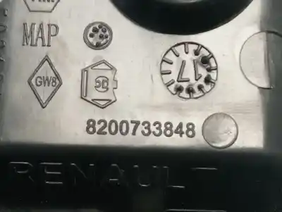 Second-hand car spare part interior left front handle for dacia dokker essential oem iam references 8200733848  