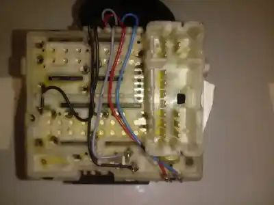 Pezzo di ricambio per auto di seconda mano comando pulito per renault captur limited riferimenti oem iam 255674581r  