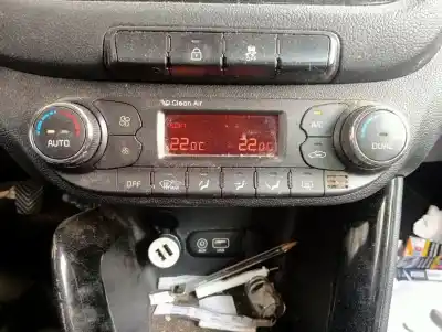 Pezzo di ricambio per auto di seconda mano controllo climatico per kia cee´d drive riferimenti oem iam 97250a2203