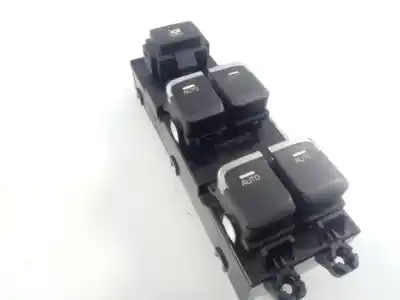 Second-hand car spare part left front power window switch for kia cee´d drive oem iam references 93570a2200  