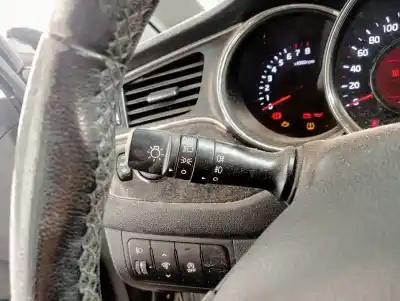 Pezzo di ricambio per auto di seconda mano controllo della luce per kia cee´d drive riferimenti oem iam 93410a2631