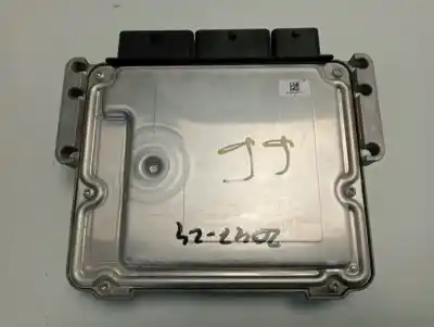 Автозапчастина б/у ебу контролер двигуна для dacia dokker essential посилання на oem iam 0281032811  