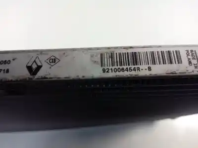 Автозапчасти б/у конденсатор / радиатор кондиционера воздуха за dacia dokker essential ссылки oem iam 921006454r  