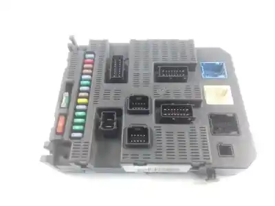 Tweedehands auto-onderdeel relais/zekeringenkastje voor peugeot 308 i (4a_, 4c_) 1.6 16v oem iam-referenties 9663798180