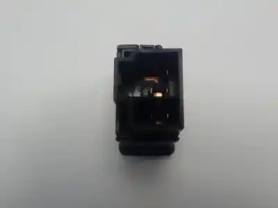 Second-hand car spare part switch for renault serie d fg 4x2 crew-cab oem iam references 25210lc40a  