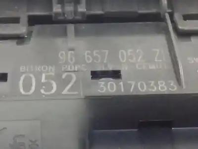 Second-hand car spare part right front power window switch for citroen ds4 design oem iam references 96657052zd  