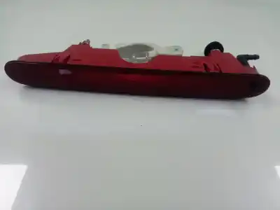 Second-hand car spare part central brake light for peugeot rifter active nav+ standard oem iam references 9682830180