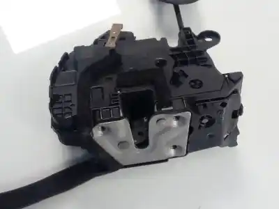 Peça sobressalente para automóvel em segunda mão fechadura da porta traseira esquerda por renault zoe limited 72 cv / 53 kw referências oem iam 825037100r