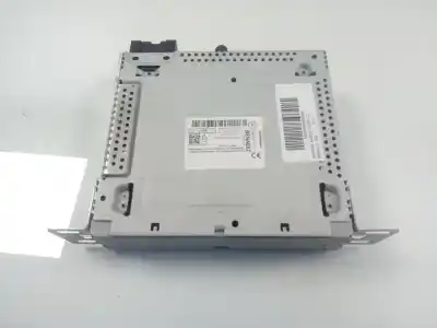 Peça sobressalente para automóvel em segunda mão sistema de áudio / rádio cd por renault zoe limited 72 cv / 53 kw referências oem iam 281151536r