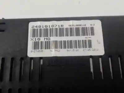 Peça sobressalente para automóvel em segunda mão quadrante por renault zoe limited 72 cv / 53 kw referências oem iam 248101071r  