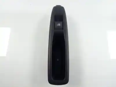 Peça sobressalente para automóvel em segunda mão botão / interruptor elevador vidro traseiro direito por renault zoe limited 72 cv / 53 kw referências oem iam 829614619r