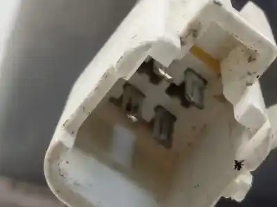 Автозапчастина б/у внутрішній правий завод для lexus is200 (ds2/is2) 220d посилання на oem iam   