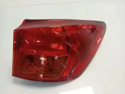 Автозапчастина б/у правий ліхтар для lexus is200 (ds2/is2) 220d посилання на oem iam 