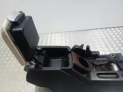 Second-hand car spare part center armrest for land rover range rover (lm) td6 hse oem iam references 3054127  