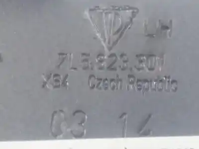 Автозапчасти б/у петля капота за porsche cayenne (typ 9pa) turbo ссылки oem iam 7l5823301  