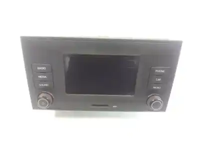 Second-hand car spare part AUDIO SYSTEM / RADIO CD for SEAT LEON ST (5F8)  OEM IAM references 5F0035871D  