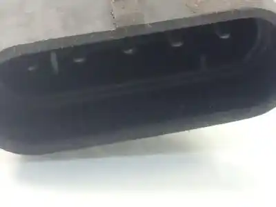 Second-hand car spare part accelerator pedal for iveco eurocargo fg 80 e larga distancia 218 cv / 160 kw oem iam references 52162  