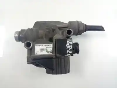 Peça sobressalente para automóvel em segunda mão bomba de ar secundária por renault serie d fg 4x2 crew-cab referências oem iam k038450