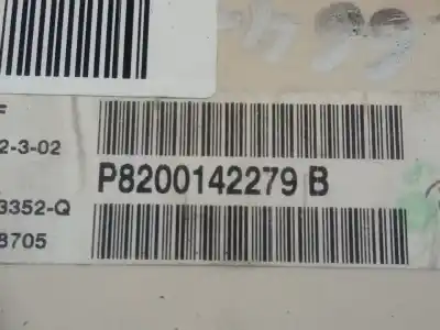 Second-hand car spare part dashboard for renault mascot 130.65 oem iam references p8200142279b  
