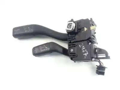 Peça sobressalente para automóvel em segunda mão COMUTADOR DE PISCAS  por AUDI A3 CABRIOLET (8P)  Referências OEM IAM 8P0953513F  