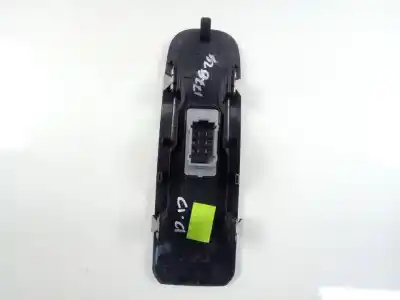 Second-hand car spare part right front power window switch for opel combo cargo (e) yh01 oem iam references 9816791877  