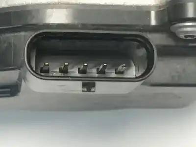 Автозапчастина б/у коробка метелика для hyundai i20 (bc3) klass посилання на oem iam 3515007200  