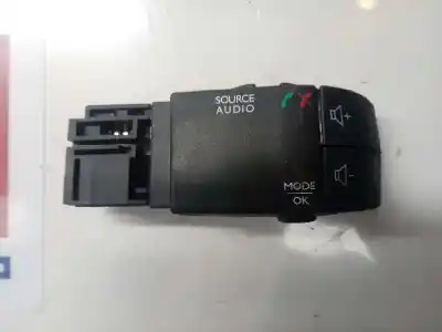 Second-hand car spare part radio control switch for renault captur life oem iam references 