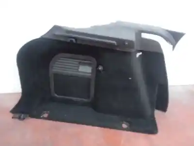 Tweedehands auto-onderdeel achterbak voor land rover evoque pure oem iam-referenties 