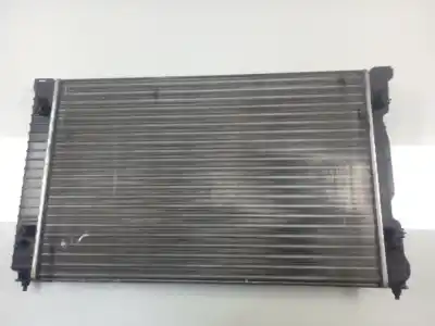 Pezzo di ricambio per auto di seconda mano radiatore d acqua per audi a4 cabriolet (8h) 2.0 tdi riferimenti oem iam 60305a  