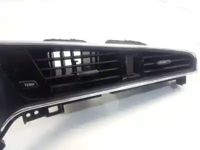 Second-hand car spare part air vent for kia cee´d drive oem iam references 97410a2300wk  