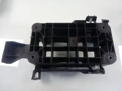 Second-hand car spare part medium for land rover evoque pure oem iam references bj327e112ab  