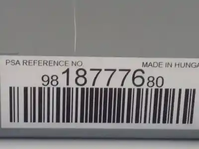 Peça sobressalente para automóvel em segunda mão sistema de áudio / rádio cd por opel combo cargo (e) 1.5 cdti dpf referências oem iam 9818777680   Peça sobressalente para automóvel em segunda mão sistema de áudio / rádio cd por opel combo cargo (e) 1.5 cdti dpf referências oem iam 9818777680