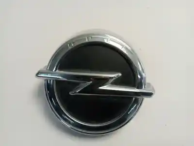 Second-hand car spare part tailgate back door handle for opel corsa e business oem iam references 563697283