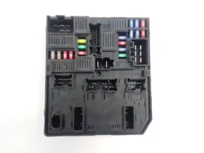 Second-hand car spare part fuse box unit for renault kadjar experience oem iam references 284b69501r