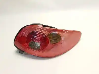 Peça sobressalente para automóvel em segunda mão farolim traseiro direito por peugeot 206 cc cc referências oem iam 