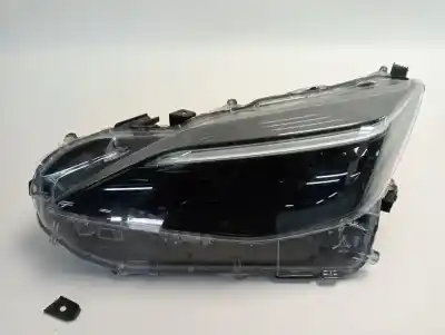 Peça sobressalente para automóvel em segunda mão farol / farolim esquerdo por toyota yaris (xp21) hybrid style referências oem iam 811700dp30