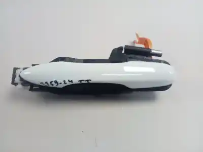 Peça sobressalente para automóvel em segunda mão puxador exterior traseiro esquerdo por toyota yaris (xp21) hybrid style referências oem iam 6921102934